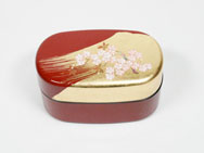 Gold-Leaf Lunch Box