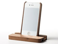 Wooden iPhone4/4s Stand 