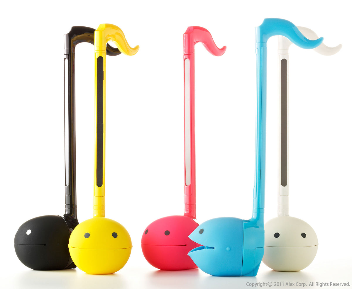 左より Black,  Yellow,  Pink,  Blue, White
