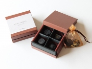 Charcoal Chocolat (Deodorizing & dehumidifying ornament)