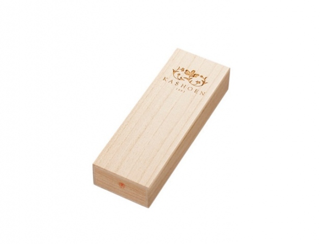 Facial Cleansing Brush - 100% Natural goat hair | Products | ALEXCIOUS