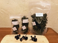 TABIJI Additive-Free Unseeded Raisins on a Branch - Hokkaido