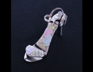 Flower Garden - stiletto ring-tab opener