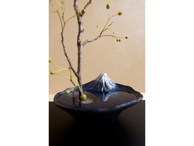 Japanese Zen Garden - Reverse Mt. Fuji - Vase | Products